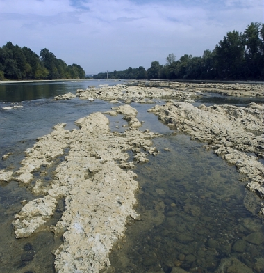 Etiage Garonne à Sauveterre-Saint-Denis en Lot-et-Garonne